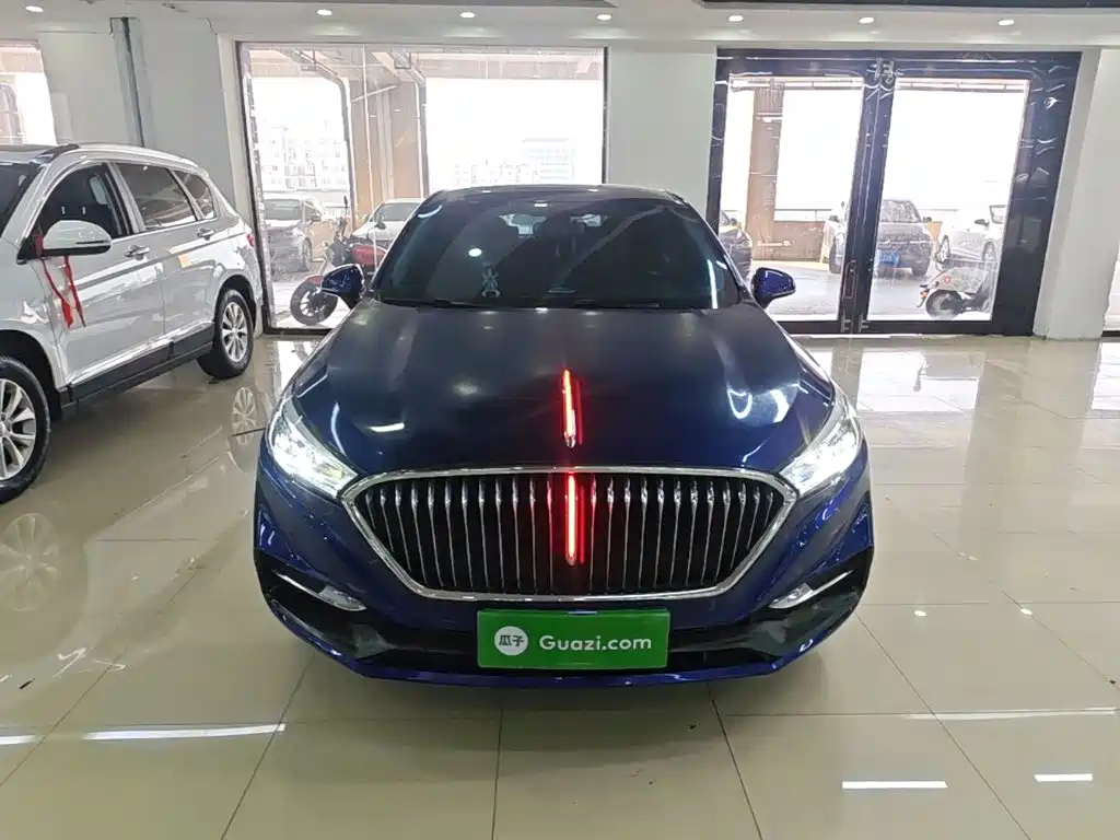 Hongqi H5 1.5 T DCT Flagship Charm
