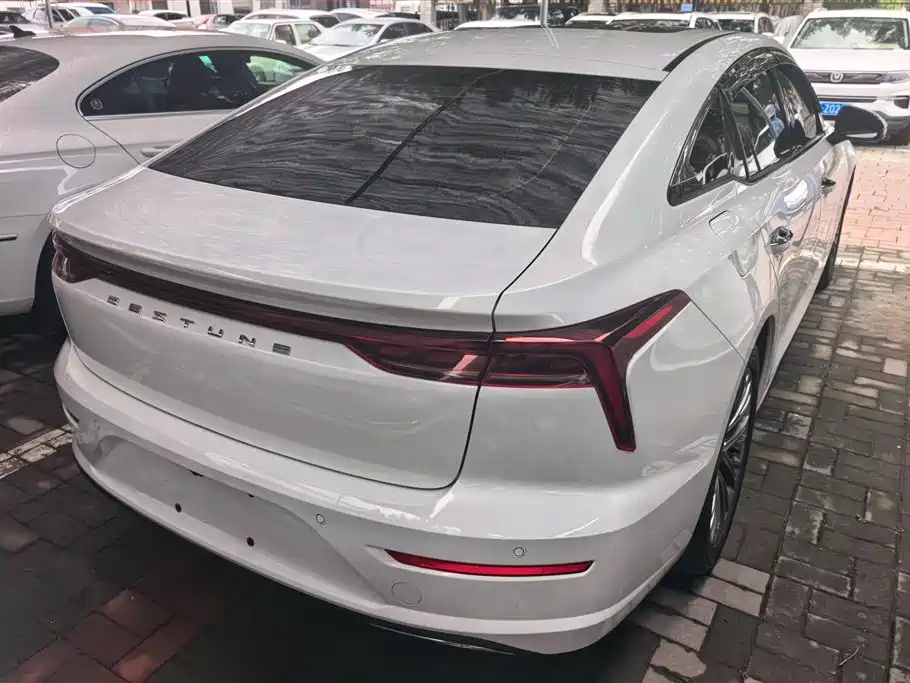 Besturn B70 3 rd Gen 1.5 T Auto Joy 70 Anniversary