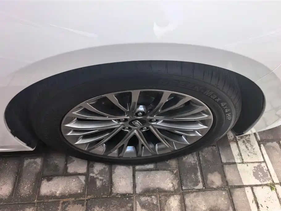Besturn B70 3 rd Gen 1.5 T Auto Joy 70 Anniversary