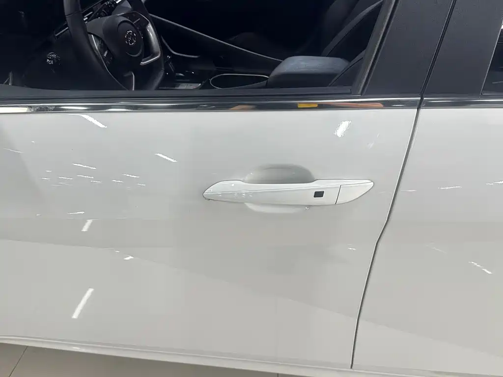 Elantra 1.5 L CVT LUX Distinguished