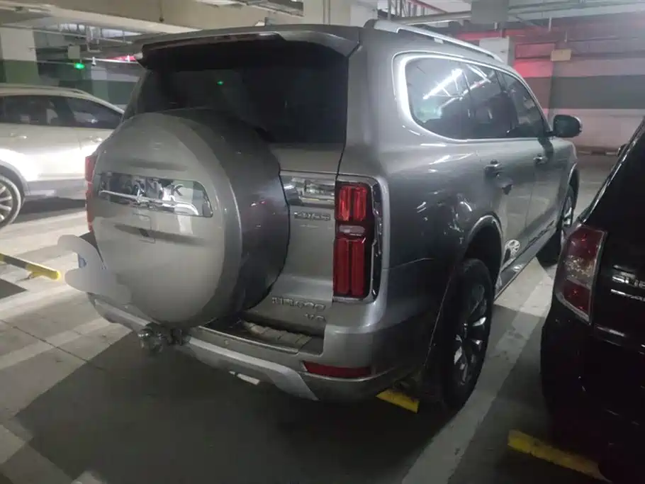 Tank 500 3.0 T Sport Realm 5-seat