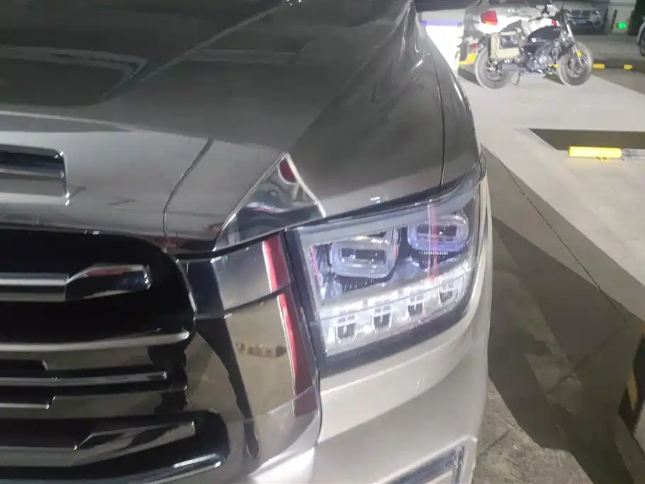 Tank 500 3.0 T Sport Realm 5-seat