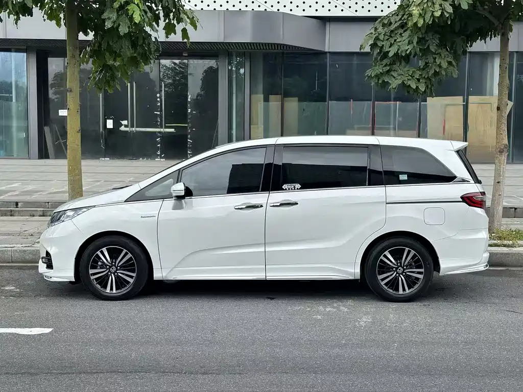Odyssey 2.0 L Sharp· Smart Enjoyment