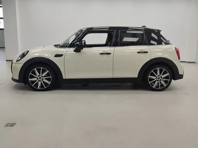 MINI 1.5 T COOPER Artist