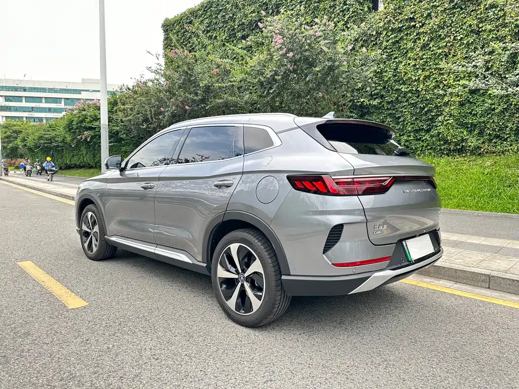 Song PLUS NEV DM-i 110 KM Flagship PLUS