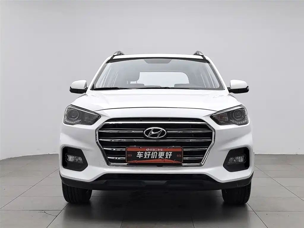 Hyundai ix35 2.0 L Auto 2 WD Brave · Smooth Enjoyment CN-V