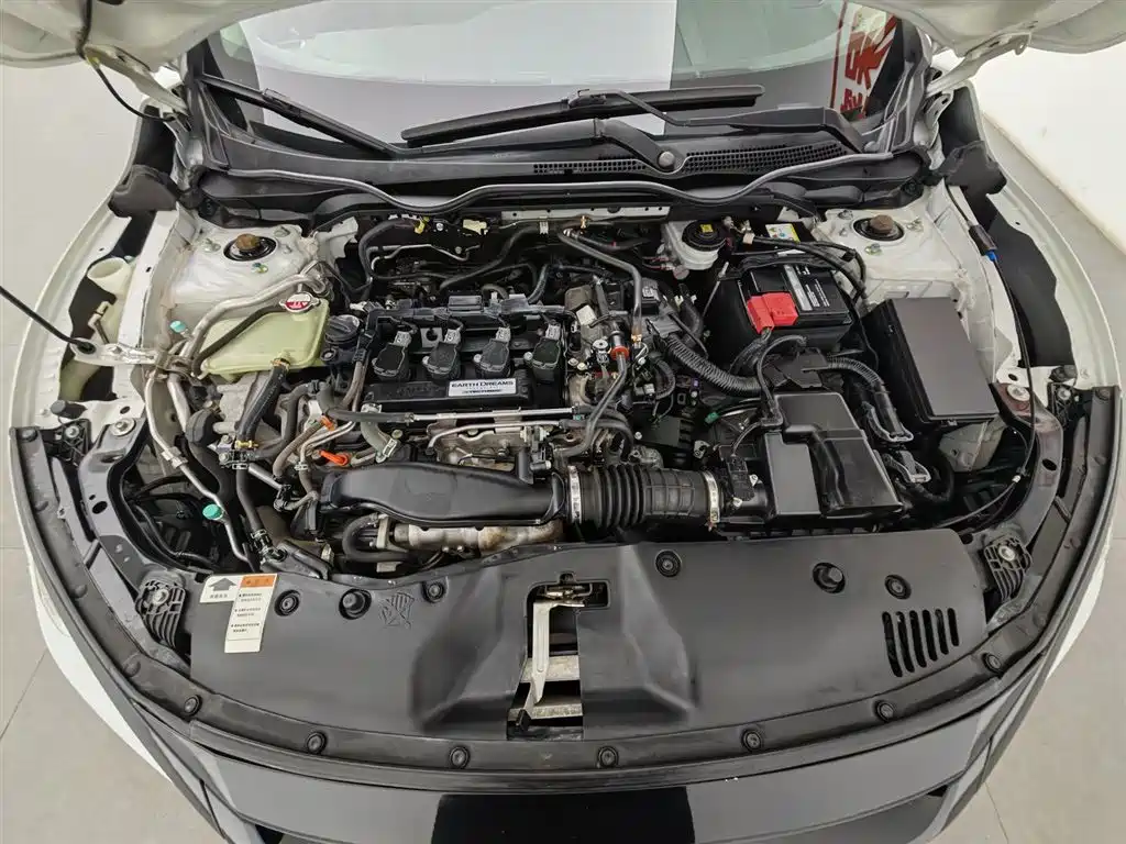 Civic 220 TURBO CVT Power Motion CN-V