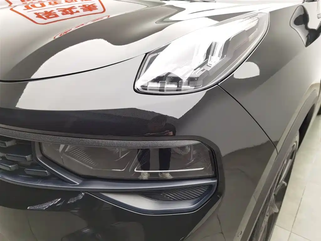 Lynk & Co 01 2.0 TD 4 WD Dark Night
