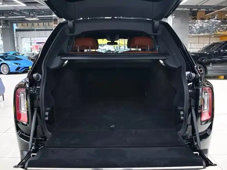 Cullinan 4-seat