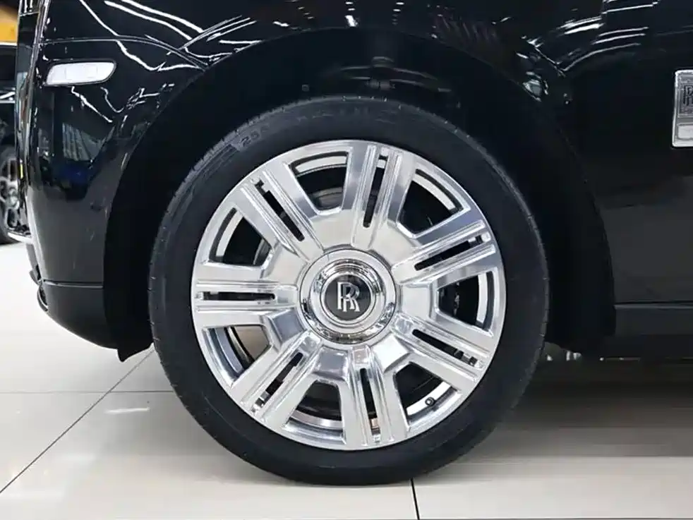 Cullinan 4-seat