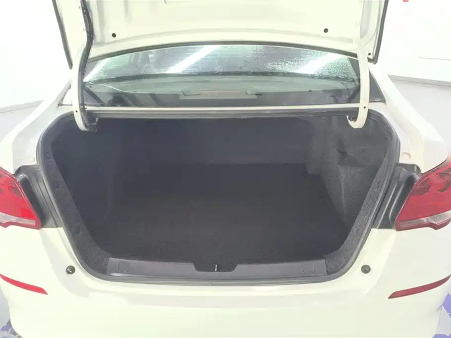Cavalier 320 Auto Delight Sunroof