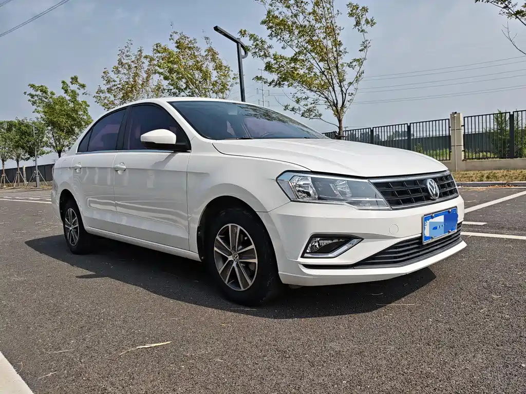 Jetta 1.5 L Manual Fashion
