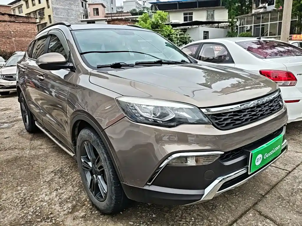 Leopaard CS10 2.0 T Auto Urban