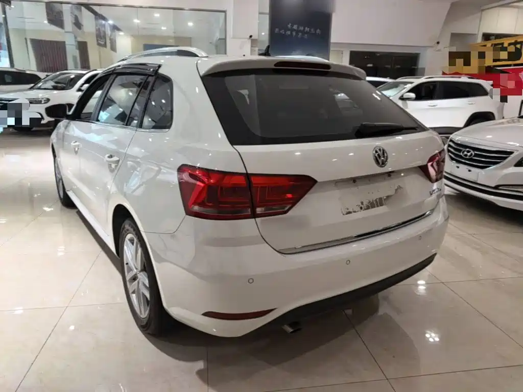Gran Lavida 1.6 L Auto Comfort