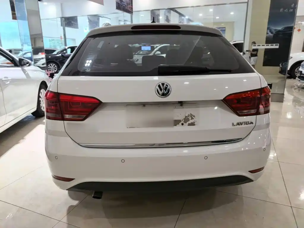 Gran Lavida 1.6 L Auto Comfort