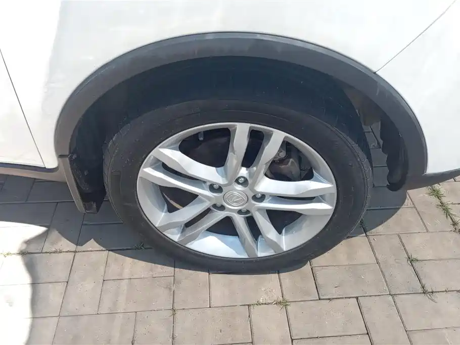 Changan CS35 1.6 L Manual Luxury CN-IV