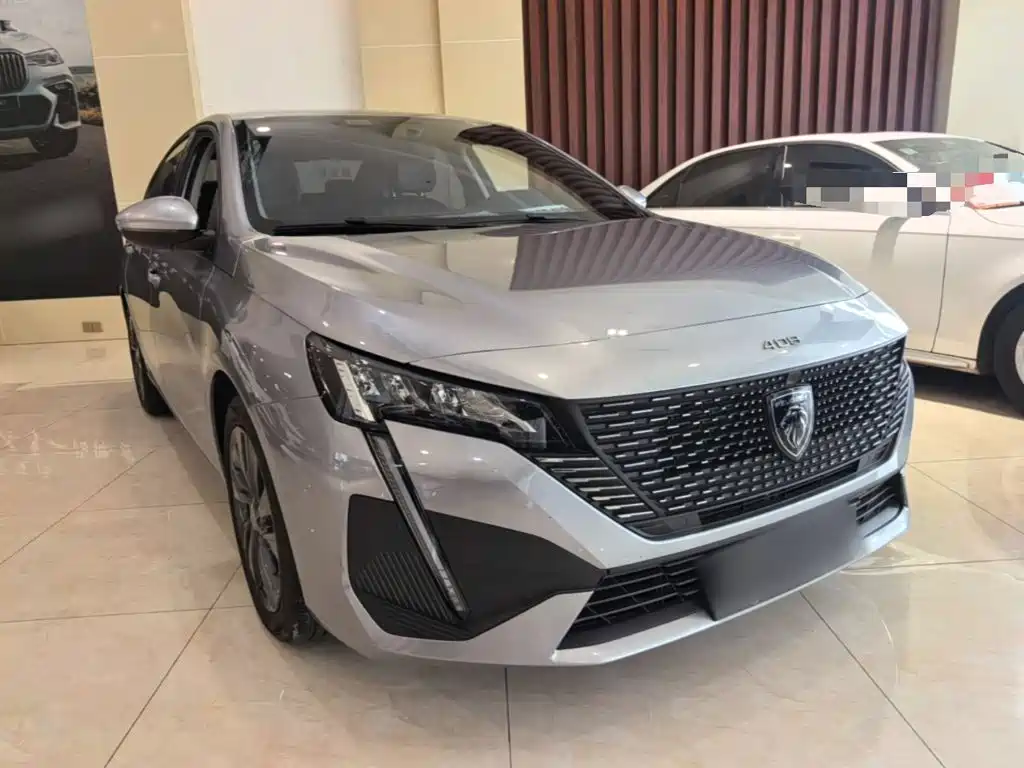 Peugeot 408 1.6 T Progressive