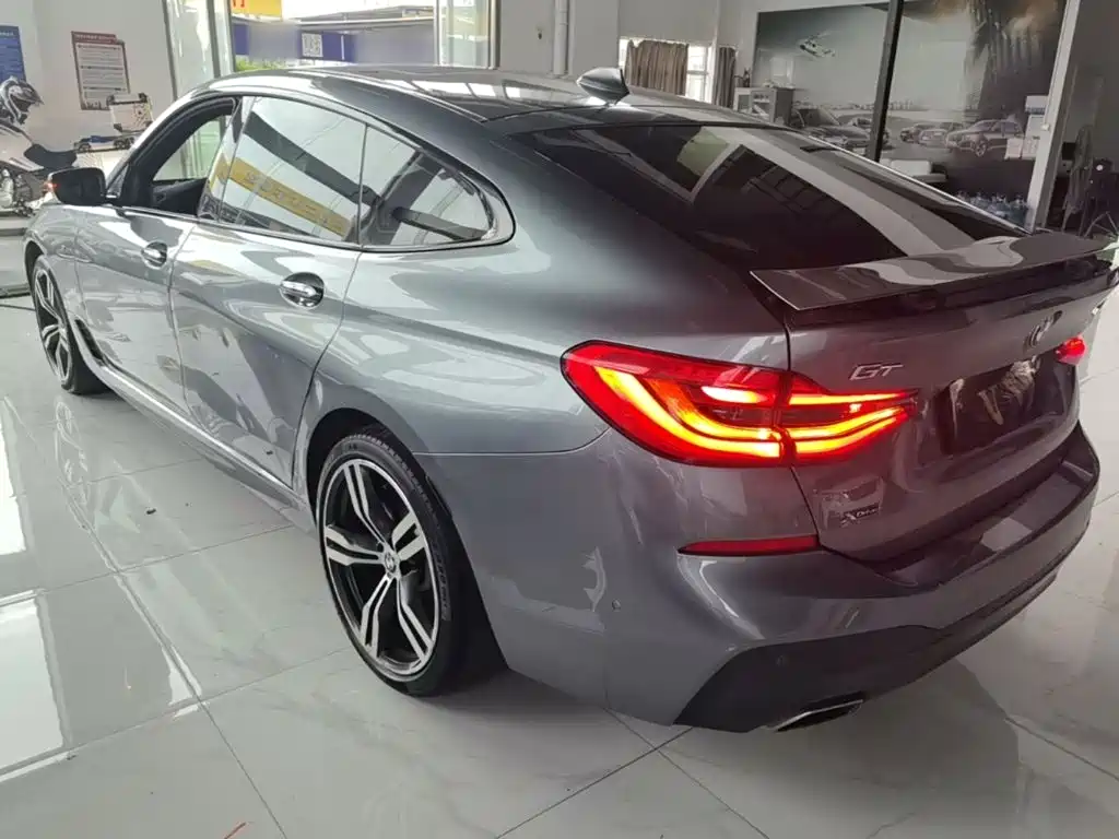 BMW 6 Series GT 640 i xDrive M Sport Package