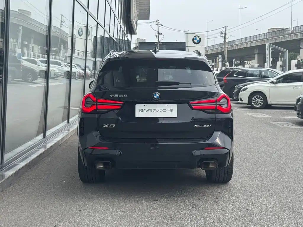 BMW X3 xDrive30 i Leading M Night Package