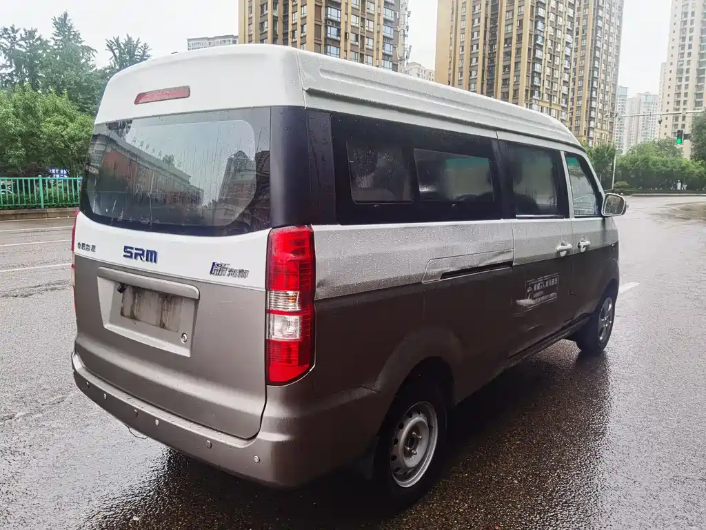 New Haishi X30 L 新海狮X30 L 2018款 1.5 L商务版天然气DLCG14