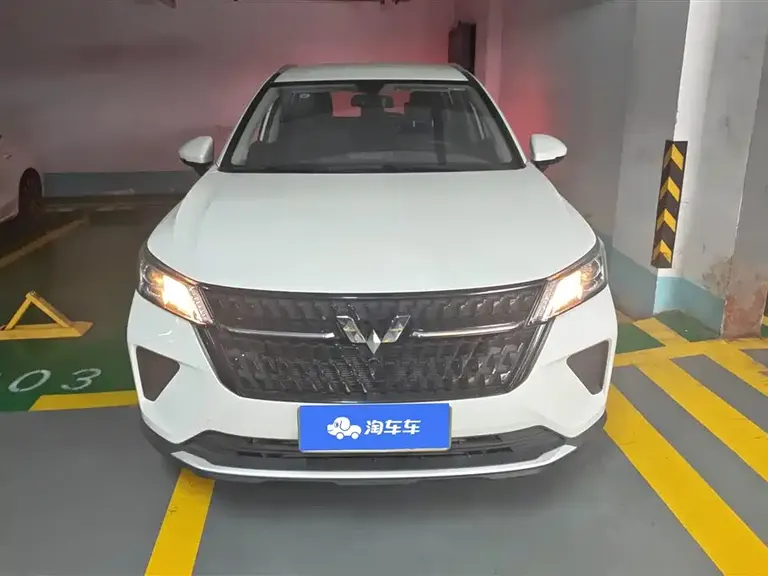 Wuling Xingchen 1.5 T Manual Star Joy