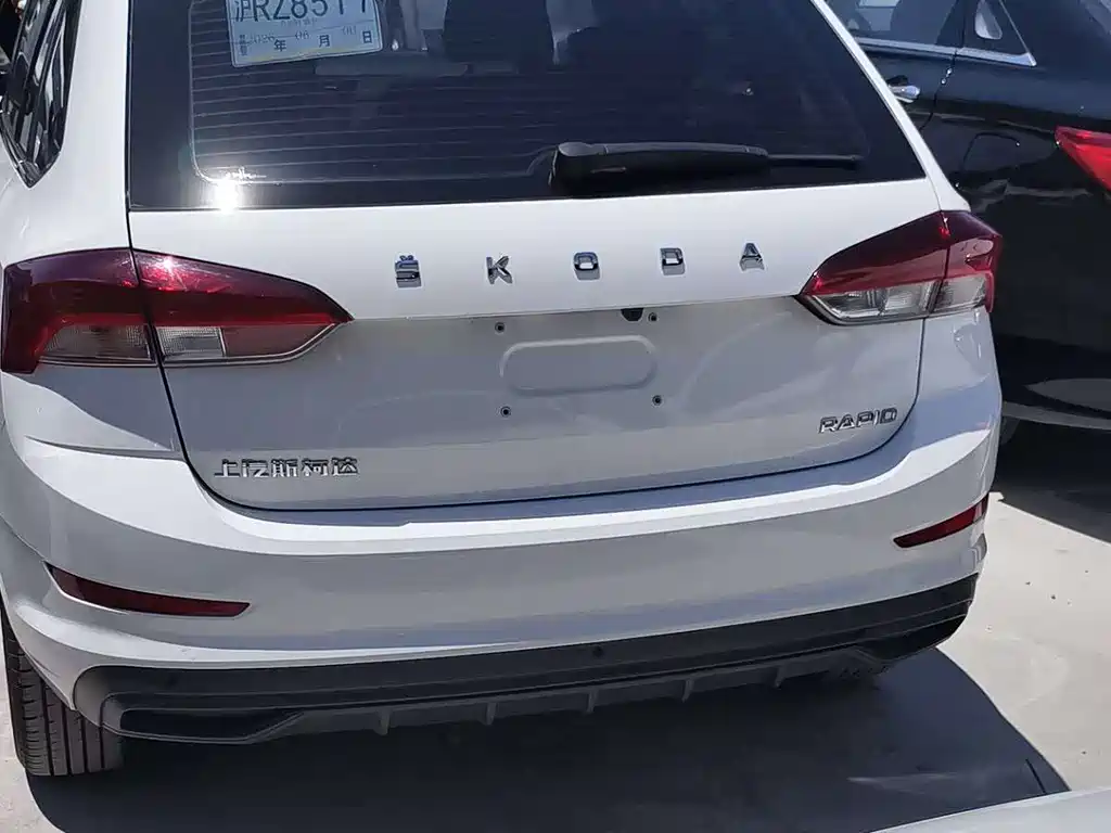 Rapid Spaceback 1.5 L Auto Standard