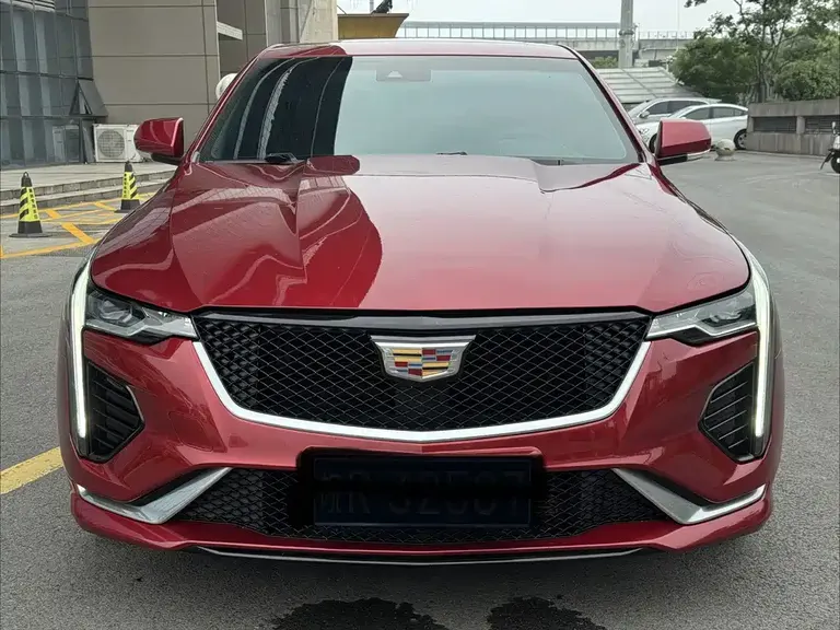 Cadillac CT4 28 T Style