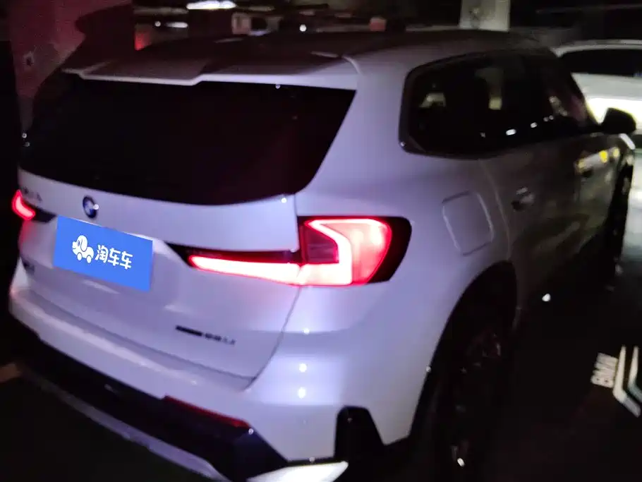 BMW X1 sDrive25 Li X Design Package