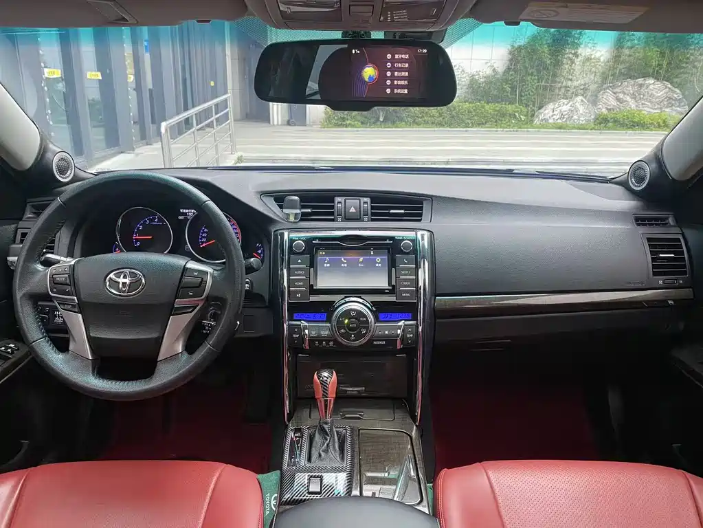 Mark X 2.5 V Style Sharp Navigation