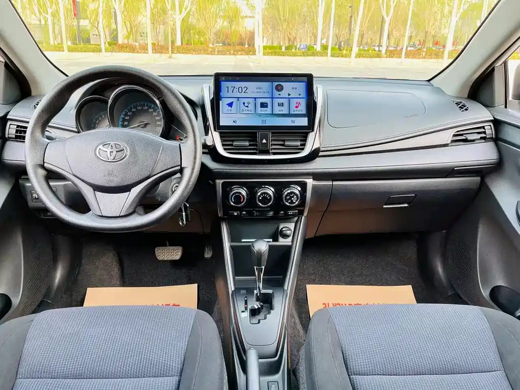 YARiS L Zhixuan Facelift 1.5 E CVT Charm Motion