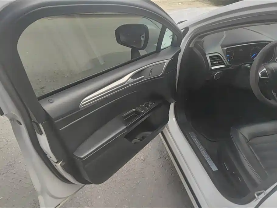 Mondeo EcoBoost 200 Fashion