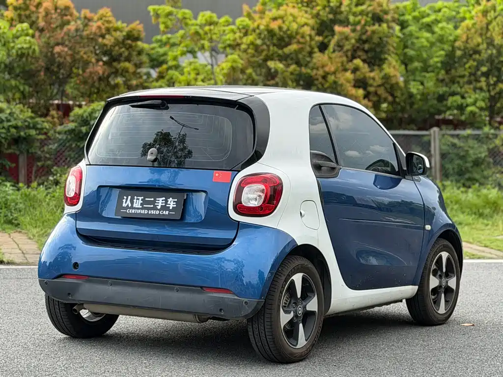 smart fortwo 1.0 L 52 kW Hardtop Passion
