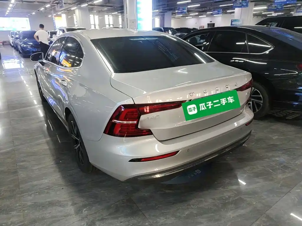 Volvo S60 B4 Smart Ease Luxury