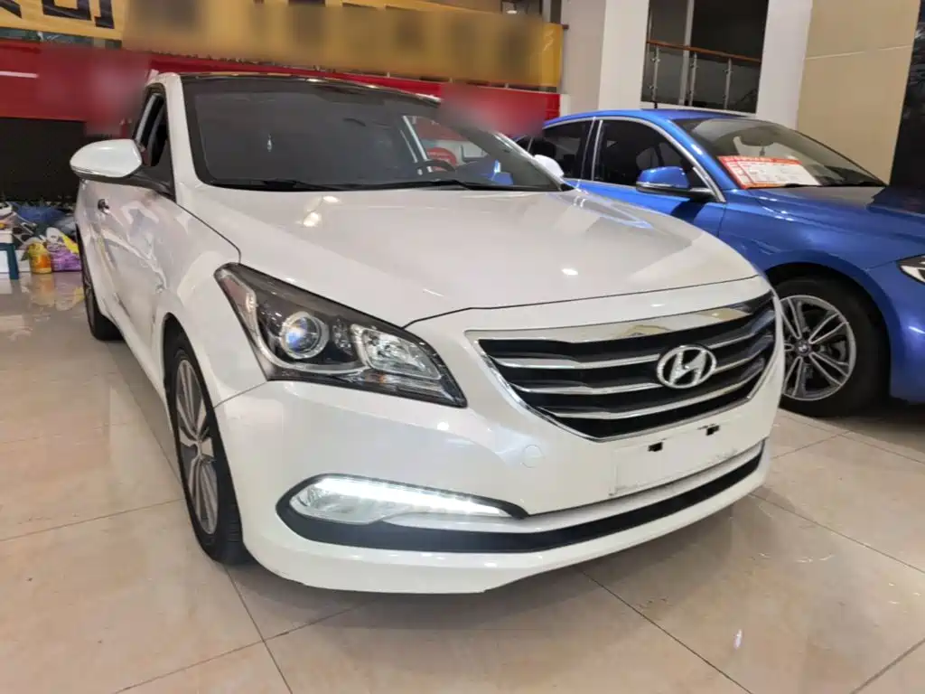 Mistra 1.8 L Auto Distinguished DLX