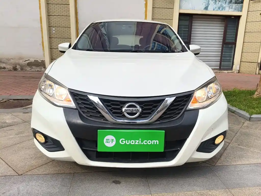 Tiida 1.6 L CVT Cool Motion