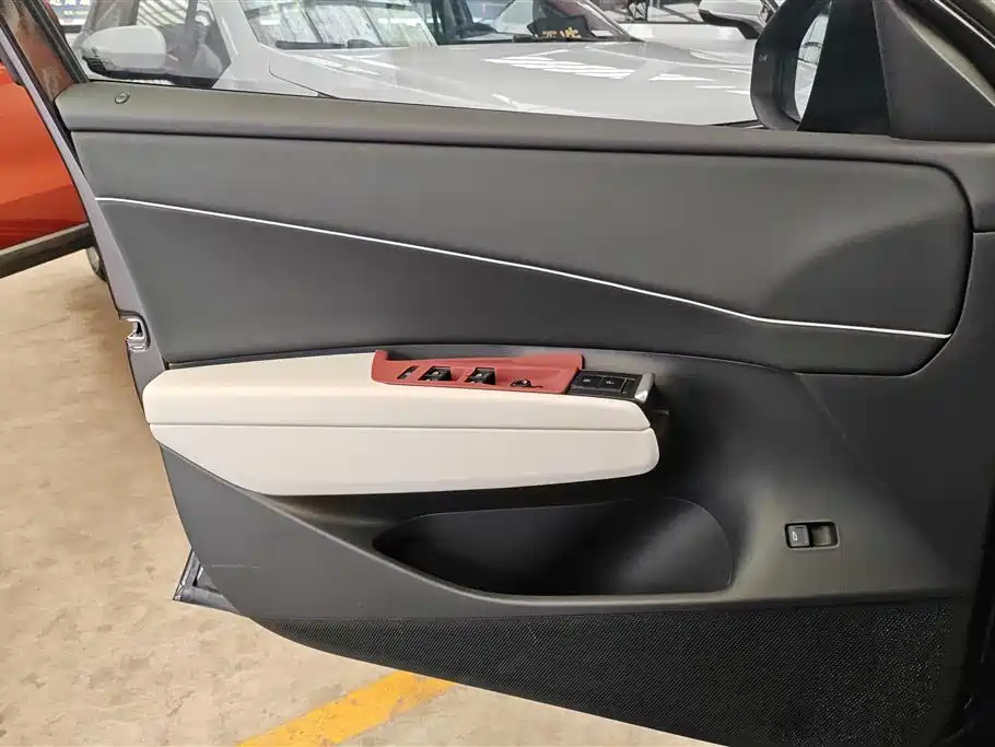 Sagitar 速腾 2026款 S 300 TSI 豪华版