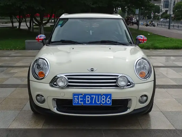 MINI CLUBMAN 1.6 L ONE