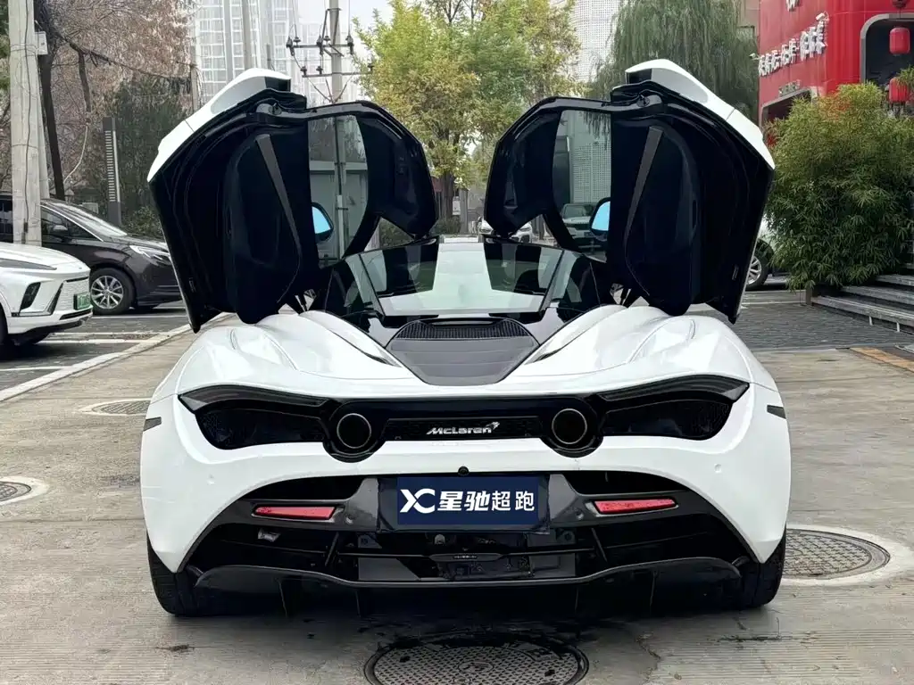 McLaren 720 S 4.0 T Coupe
