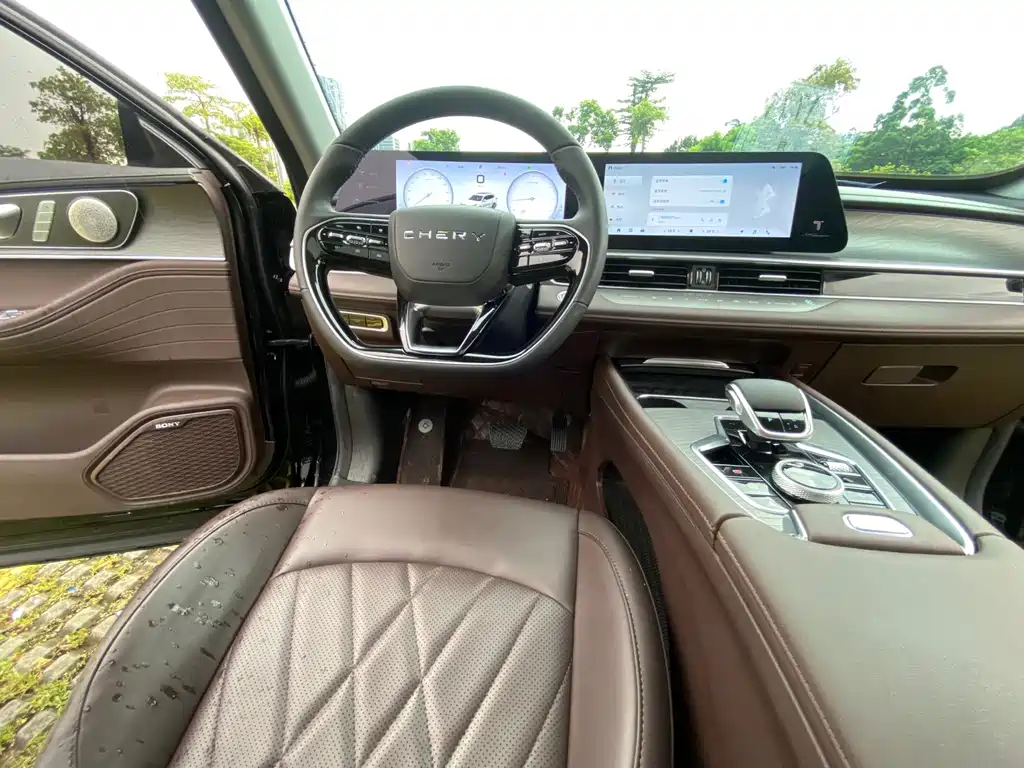 Tiggo 8 PRO 瑞虎8 PRO 2024款 冠军版 290 T 两驱巅峰版 5座