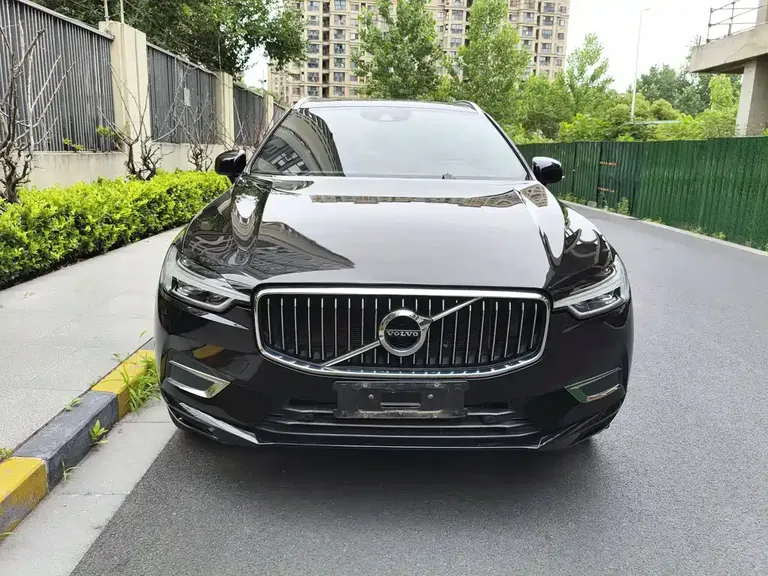 Volvo XC60 T5 4 WD Smart Ease Sport