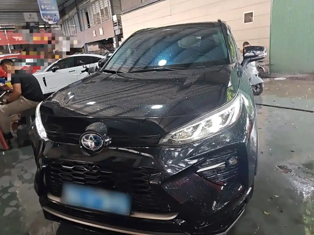 Wildlander Dual Engine 2.5 L E-CVT 2 WD Luxury PLUS