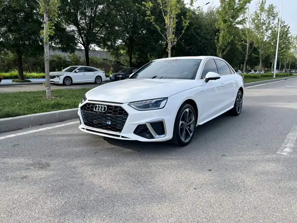 Audi A4 L 40 TFSI Fashion Dynamic