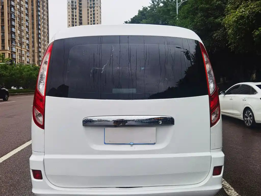Mengpaike E 蒙派克E 2016款 2.0 L快运版4 Gi-VVT