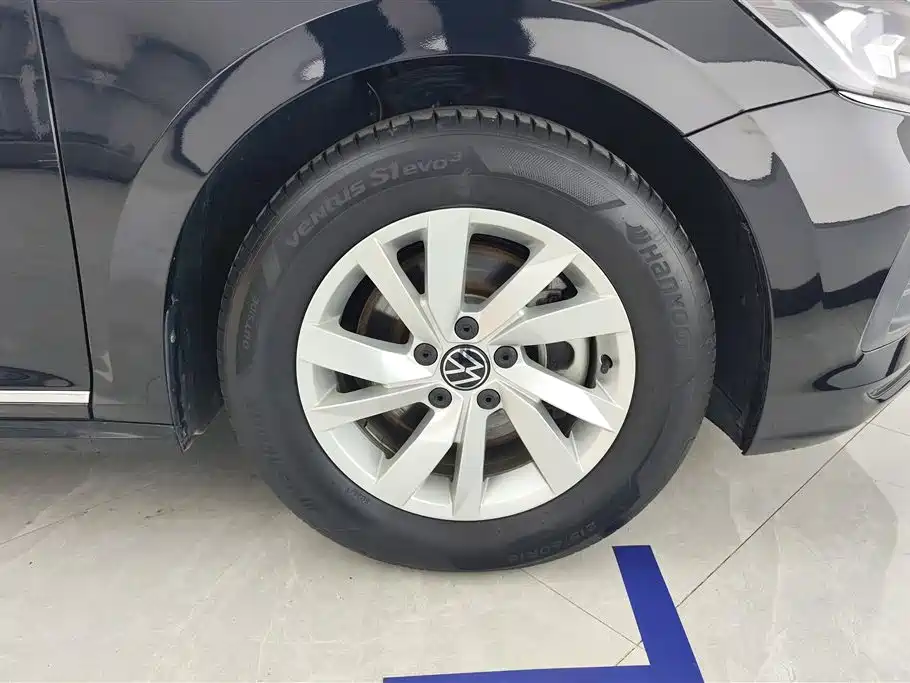 Passat 280 TSI Business