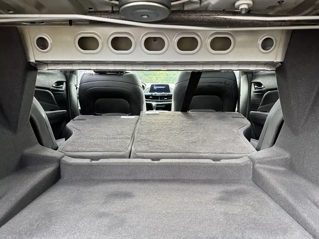 Cadillac CT4 28 T Fashion