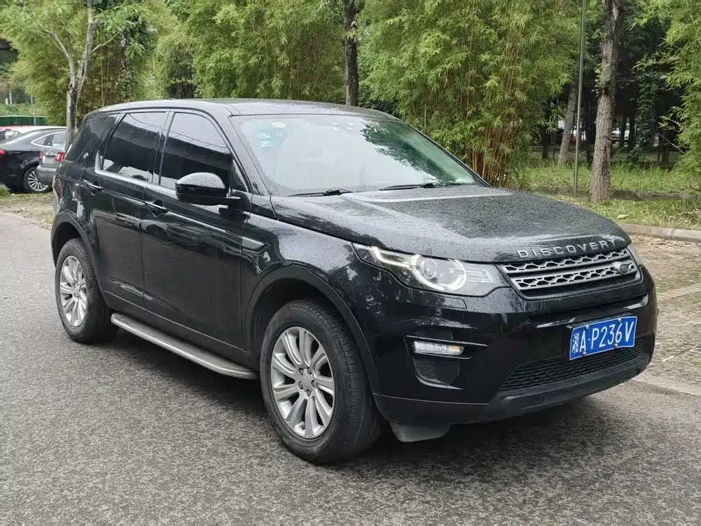 Discovery Sport 2.0 T SE
