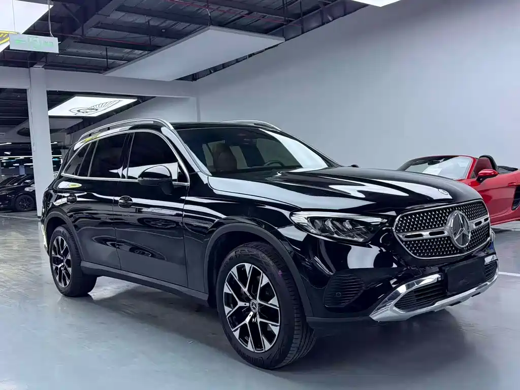 Mercedes-Benz GLC GLC 260 L 4 MATIC Dynamic 5-seat