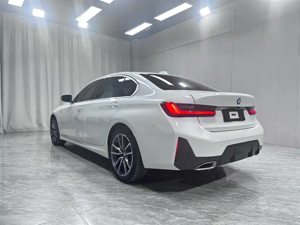BMW 3 Series 320 Li M Sport Package