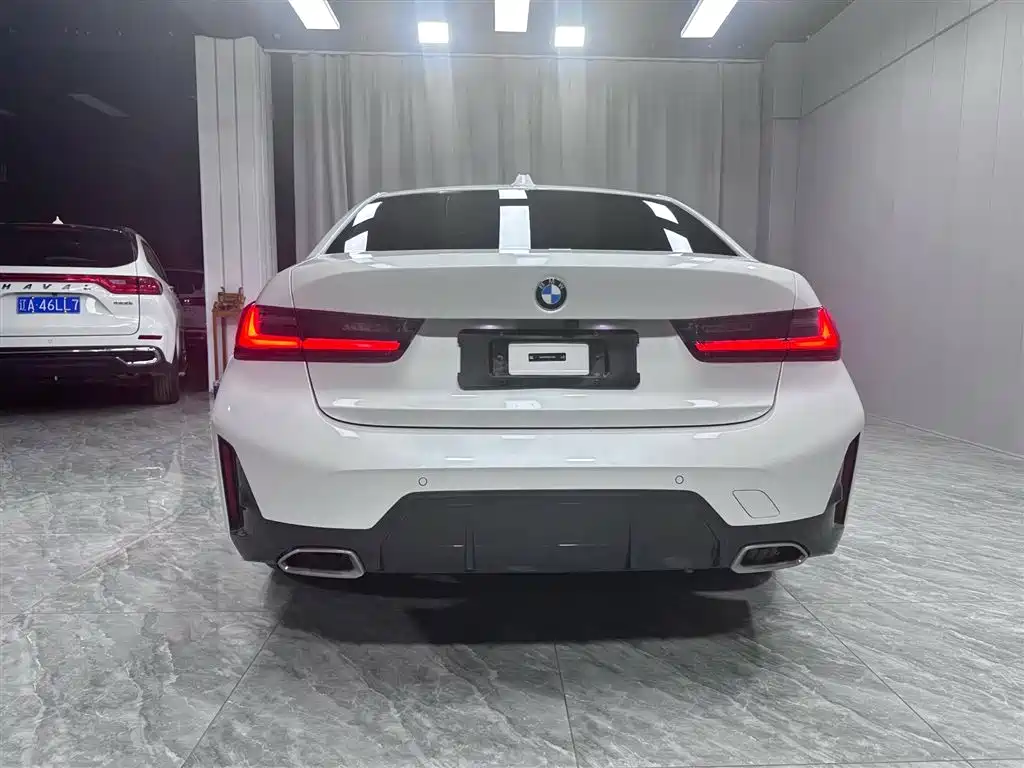 BMW 3 Series 320 Li M Sport Package