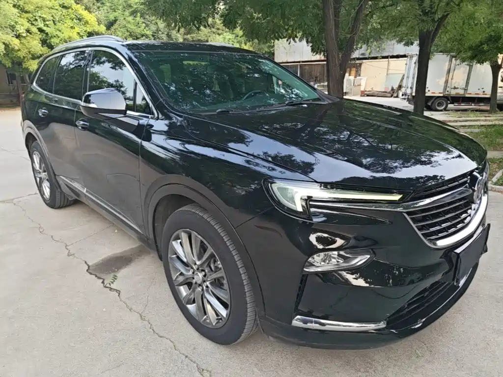 Enclave 652 T 2 WD Distinguished 7-seat